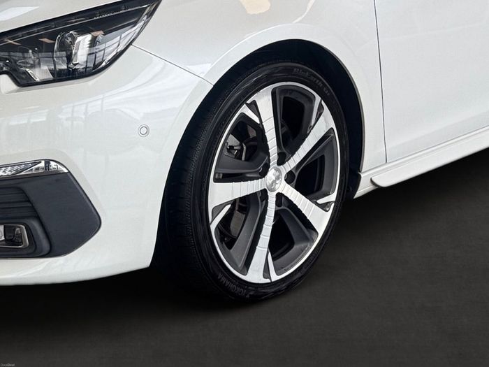 Peugeot 308 2019