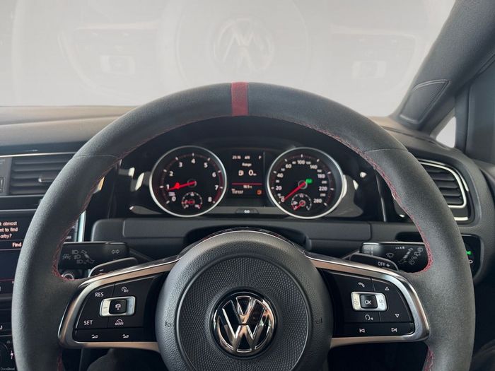 Volkswagen Golf 2016