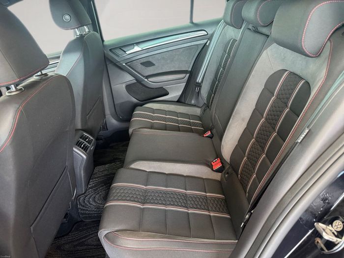 Volkswagen Golf 2016