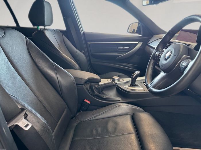 BMW 3 Series 2019