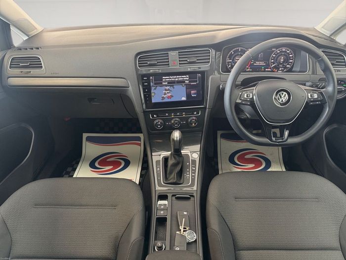 Volkswagen Golf 2020