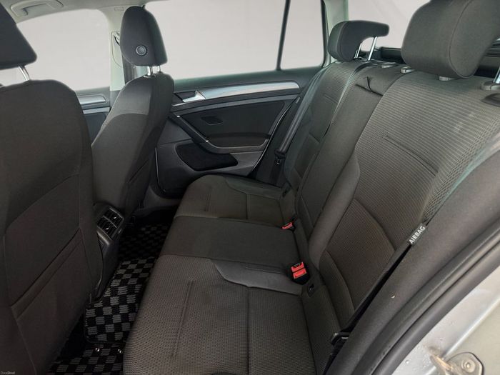 Volkswagen Golf 2020