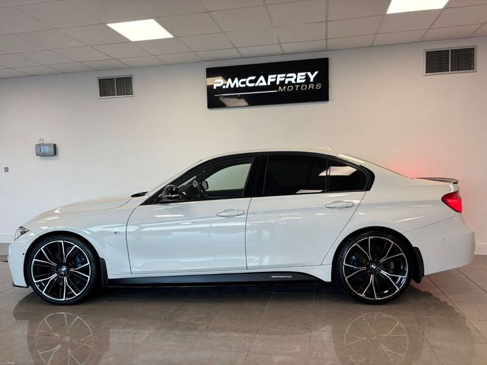 BMW 3 Series 2016