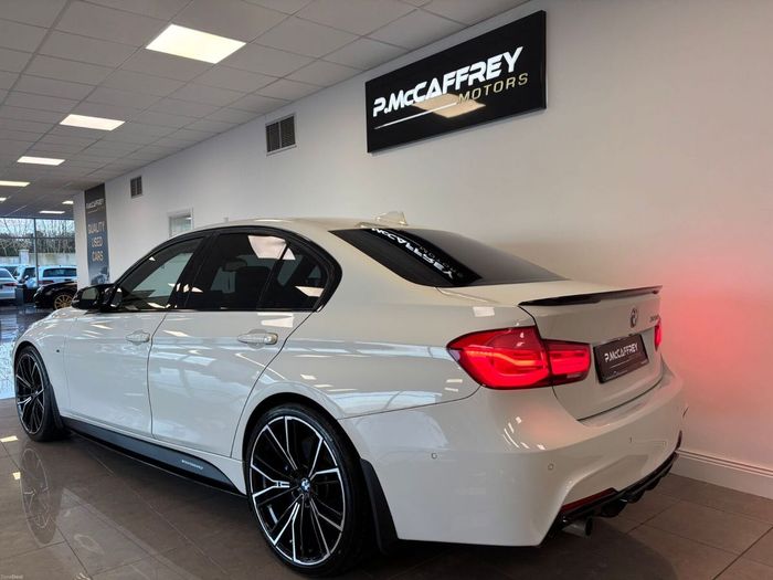 BMW 3 Series 2016
