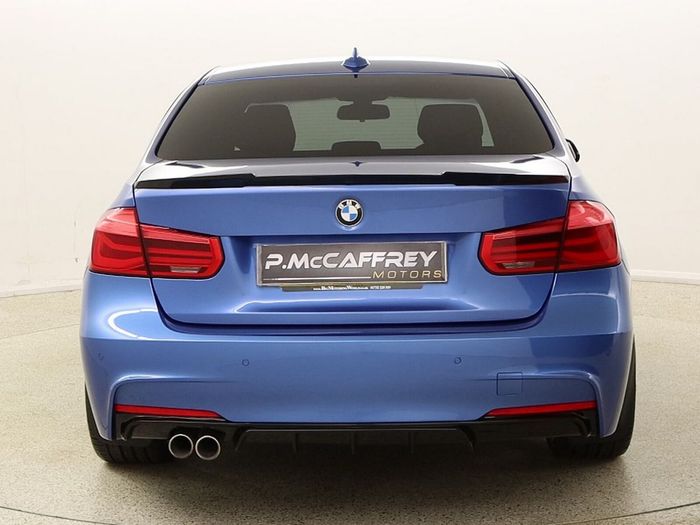 BMW 3 Series 2015
