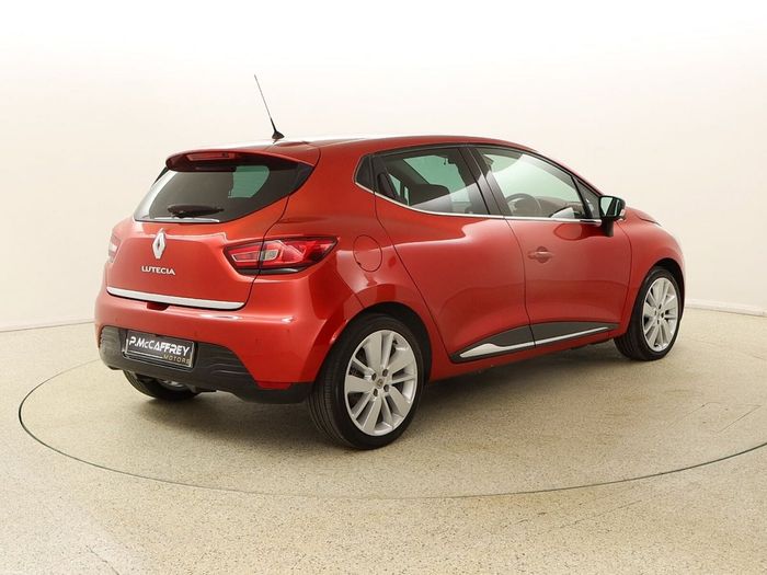 Renault Clio 2016