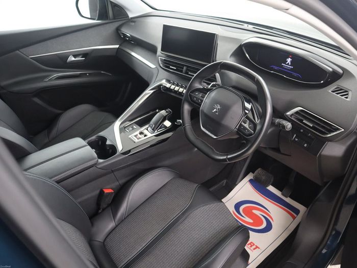 Peugeot 3008 2021