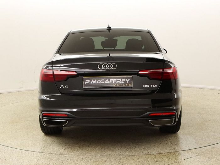 Audi A4 2022