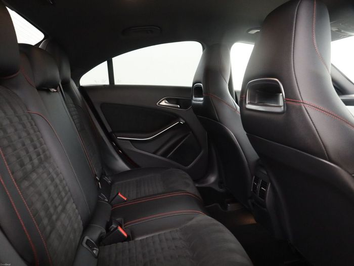 Mercedes-Benz CLA 2018