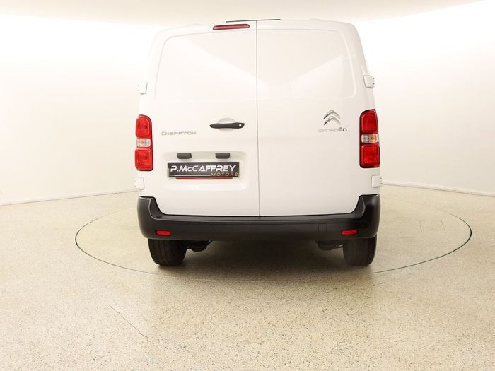 Citroen Dispatch 2021