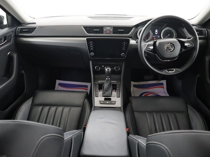 Skoda Superb 2021