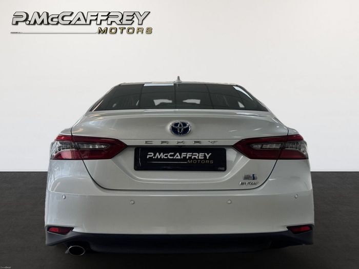 Toyota Camry 2021