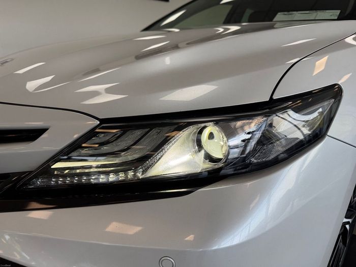 Toyota Camry 2021