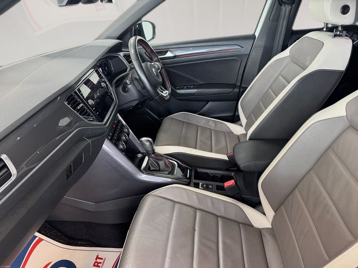 Volkswagen T-Roc 2021