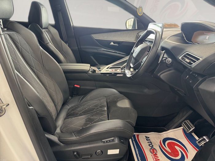 Peugeot 3008 2020