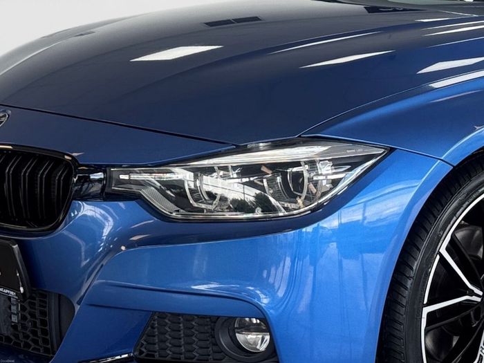 BMW 3 Series 2016