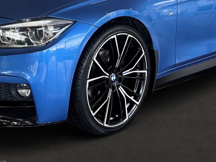 BMW 3 Series 2016