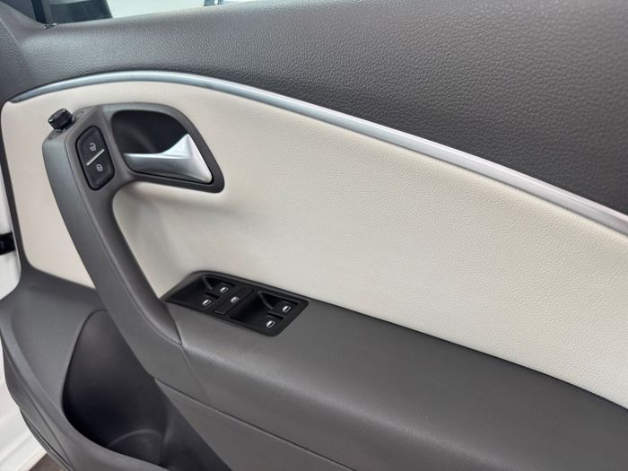 Volkswagen Polo 2016