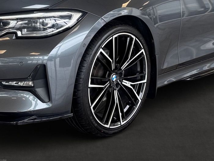 BMW 3 Series 2020