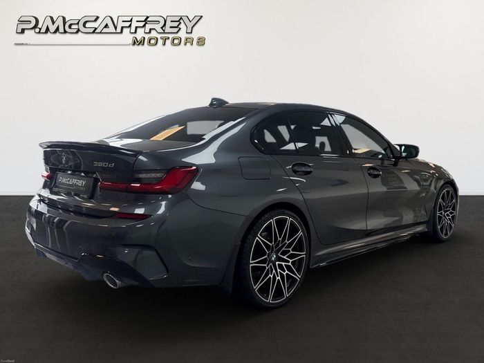 BMW 3 Series 2021