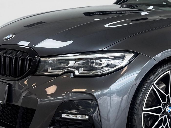 BMW 3 Series 2021