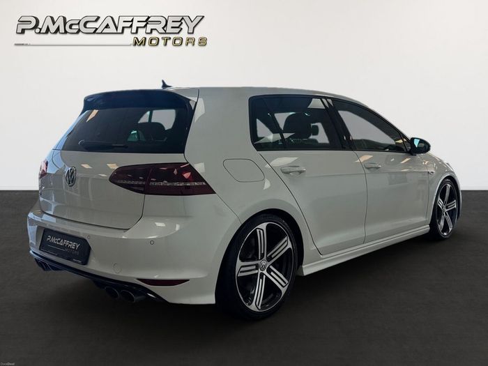 Volkswagen Golf 2016