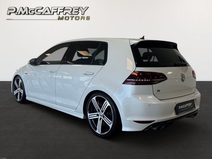 Volkswagen Golf 2016