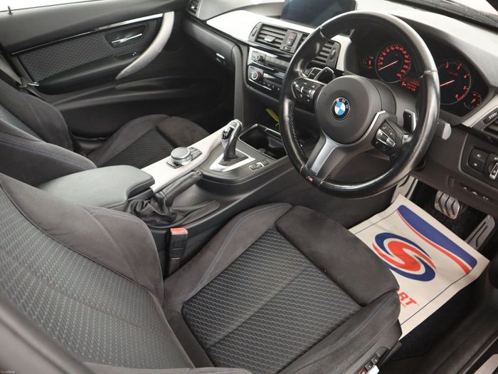 BMW 3 Series 2017