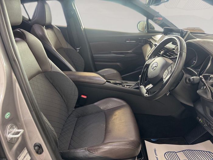 Toyota C-HR 2017