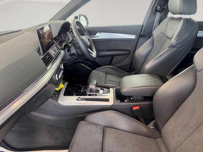 Audi Q5 2021