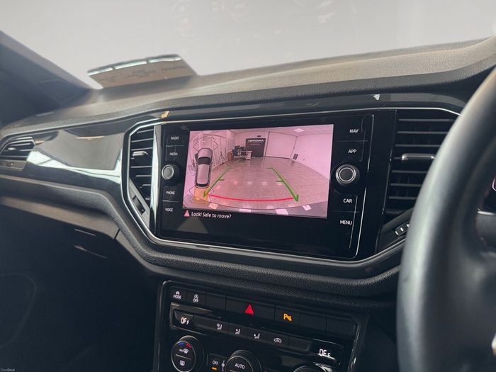 Volkswagen T-Roc 2021