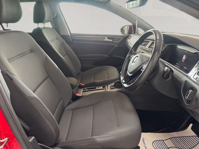 Volkswagen Golf 2020