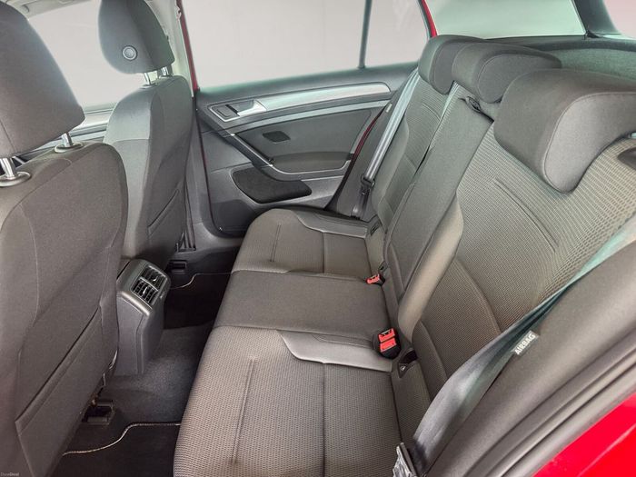 Volkswagen Golf 2020