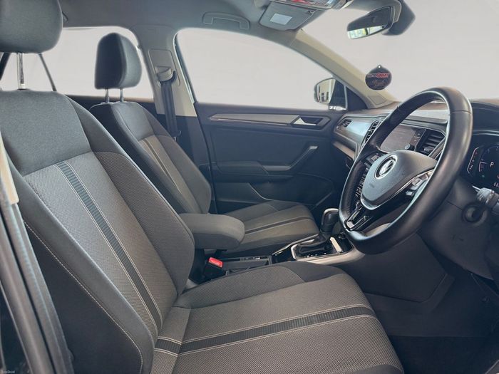 Volkswagen T-Roc 2021