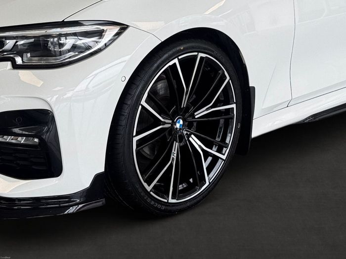 BMW 3 Series 2020