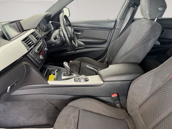 BMW 3 Series 2015