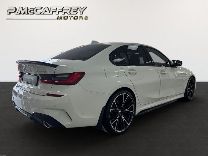 BMW 3 Series 2022