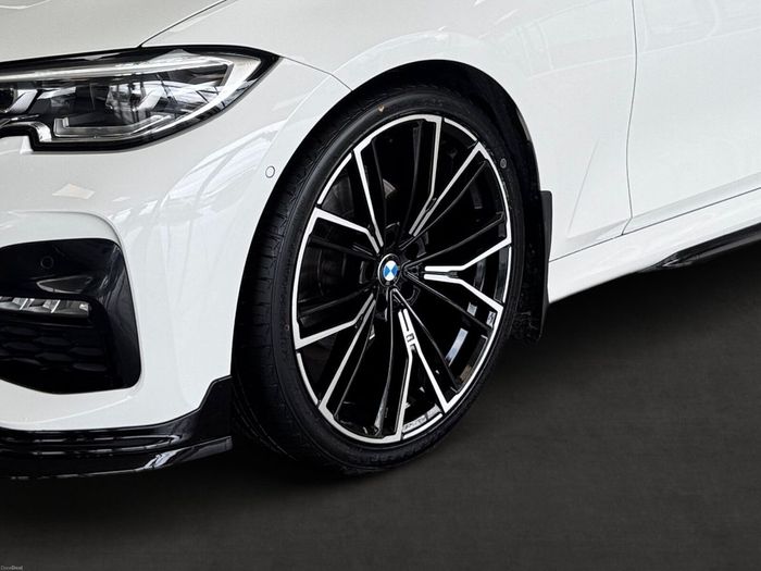 BMW 3 Series 2022