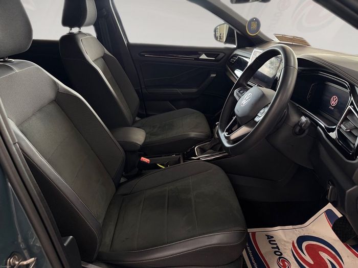 Volkswagen T-Roc 2024
