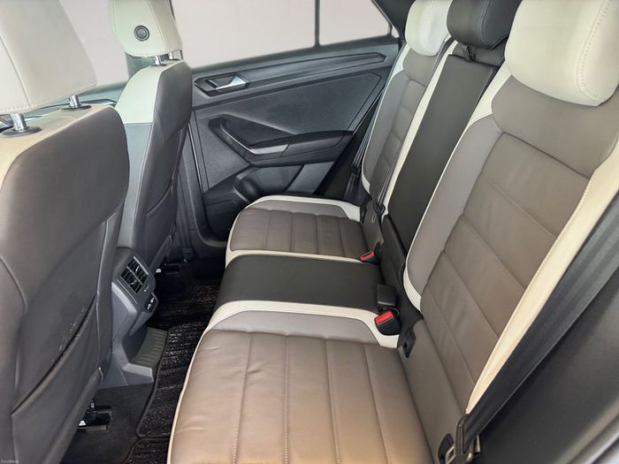 Volkswagen T-Roc 2021