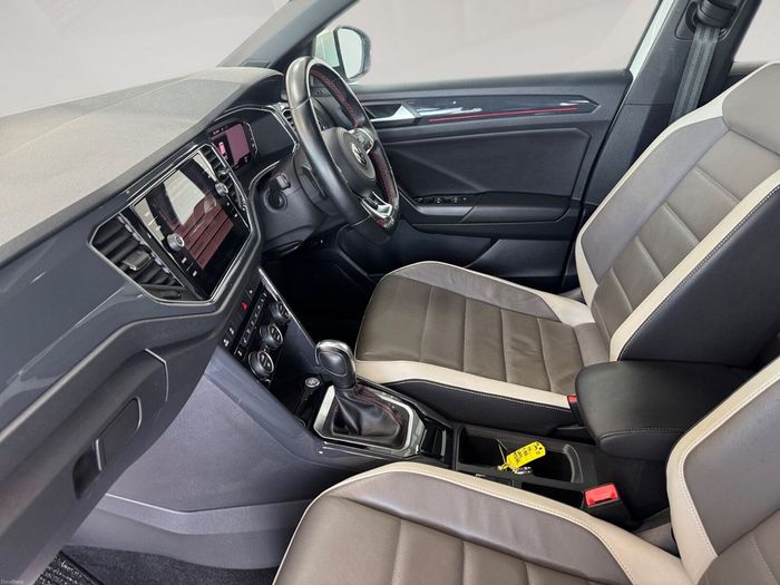 Volkswagen T-Roc 2021