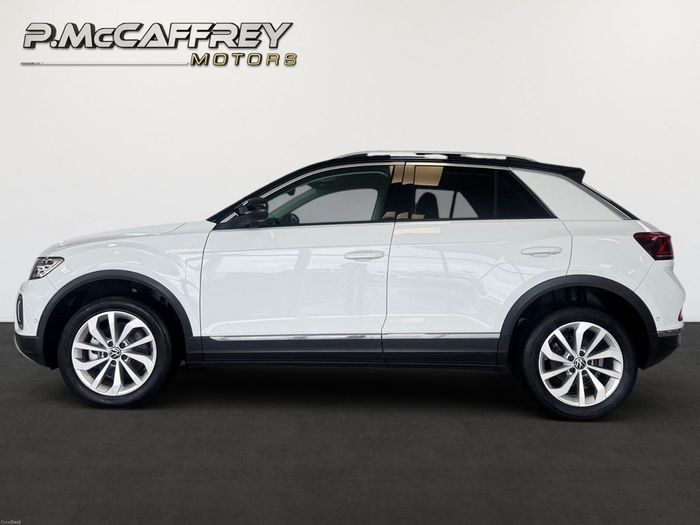 Volkswagen T-Roc 2023