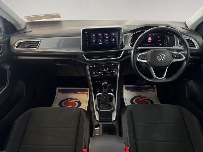 Volkswagen T-Roc 2023