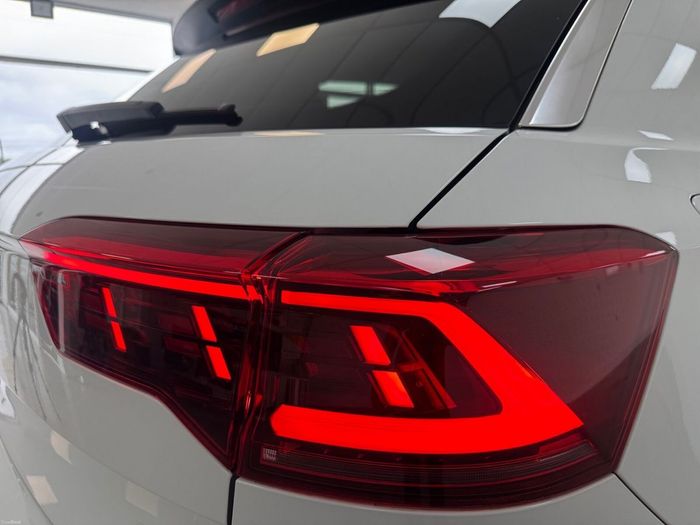 Volkswagen T-Roc 2023