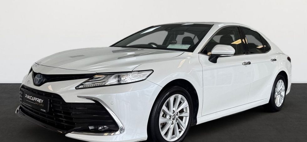 Toyota Camry 2021