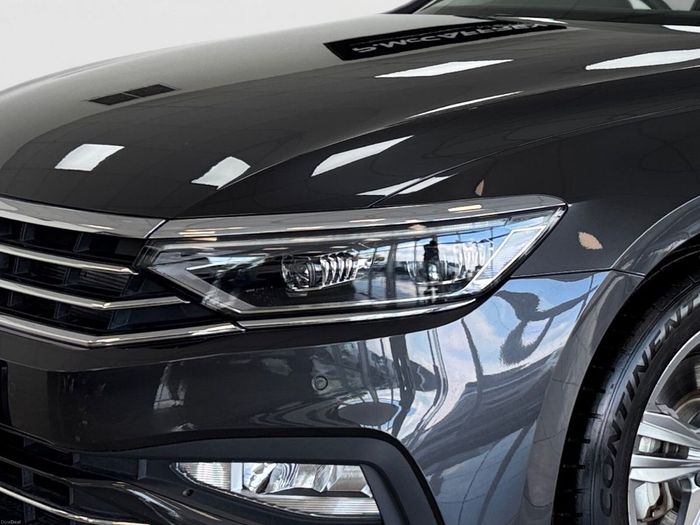 Volkswagen Passat 2022
