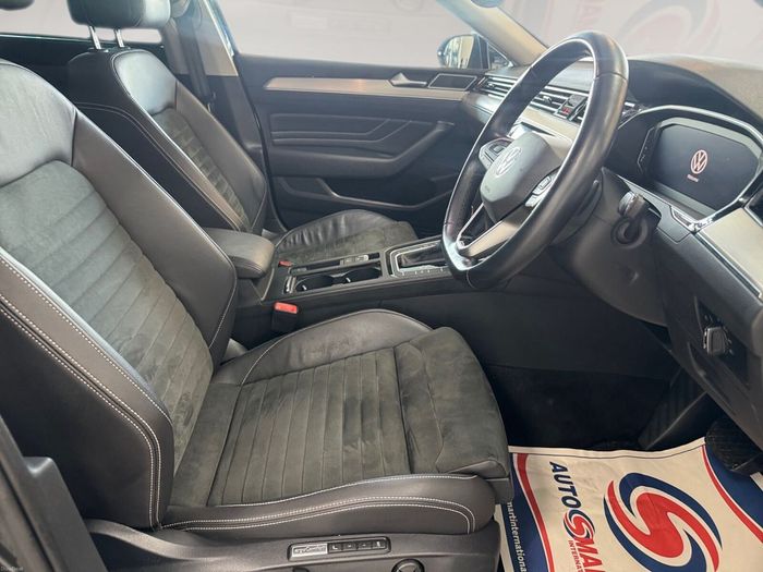 Volkswagen Passat 2022