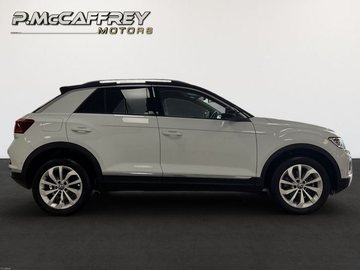 Volkswagen T-Roc 2023