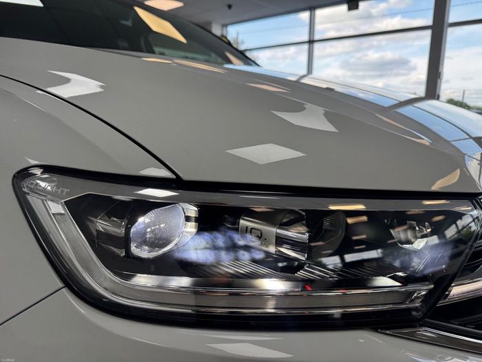 Volkswagen T-Roc 2023