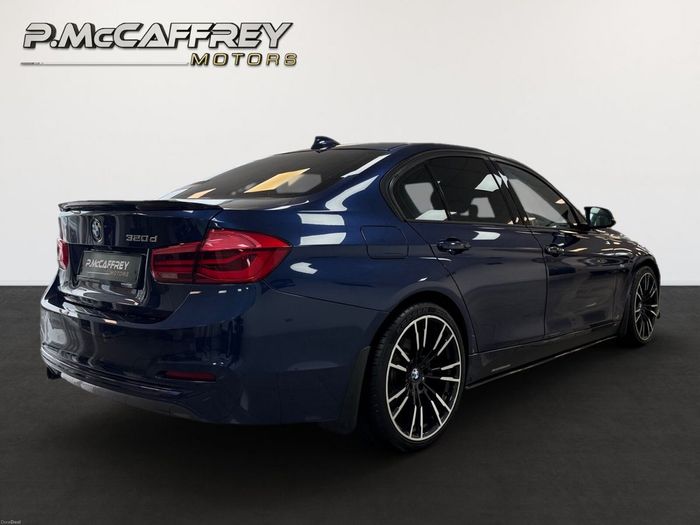 BMW 3 Series 2016